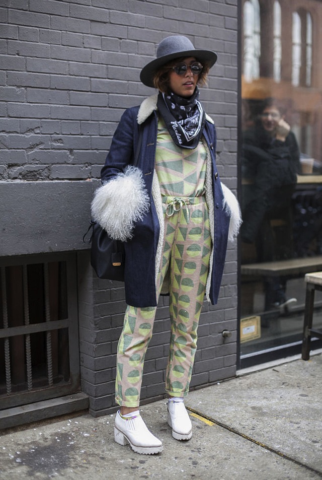 new-york-fashion-week-street-style-denim-jeans-10