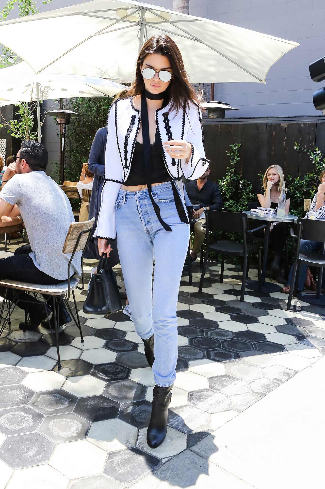 Top 85+ imagen kendall jenner levi's - Thptnganamst.edu.vn