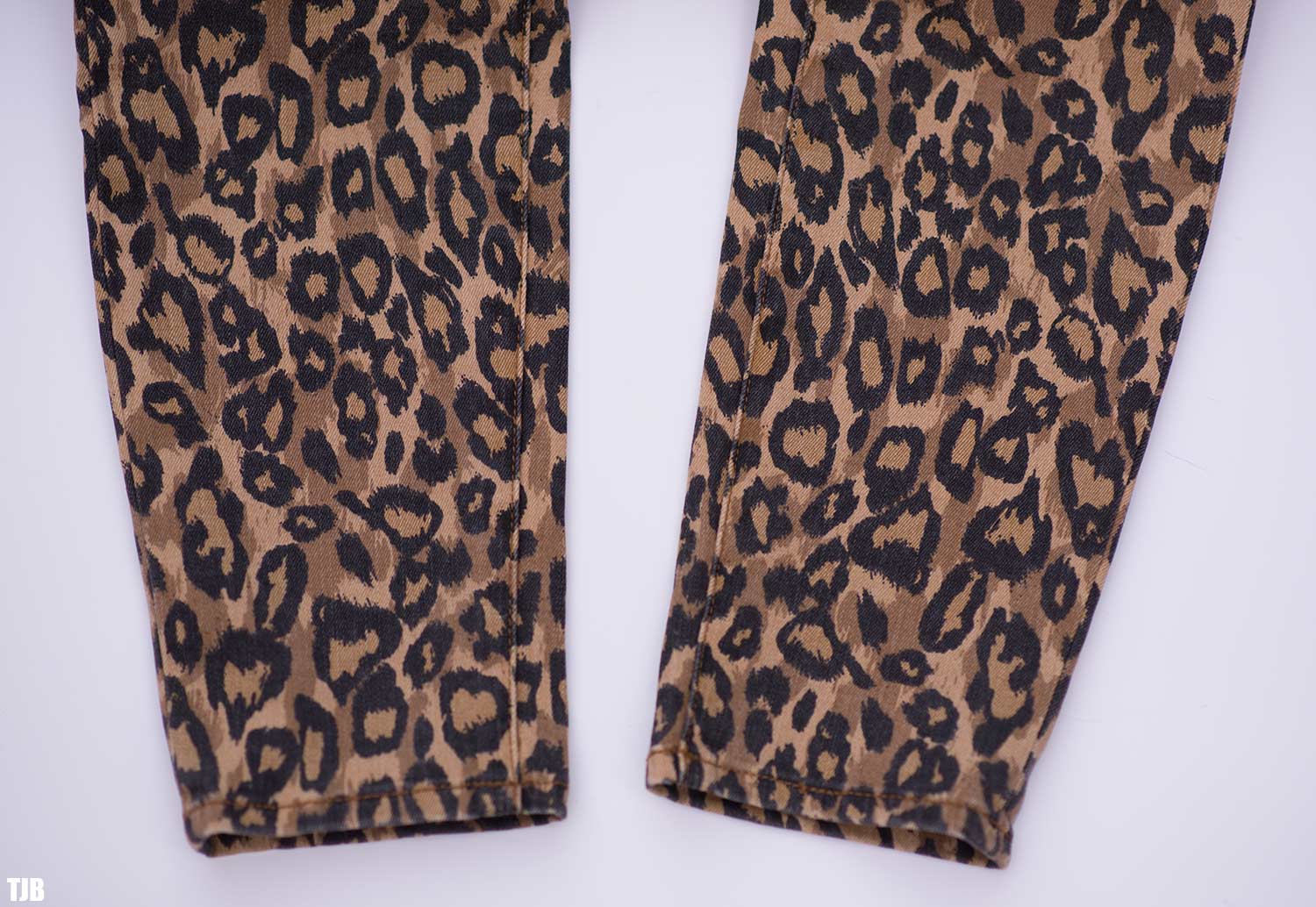 j-brand-alana-crop-jeans-leopard-review-4