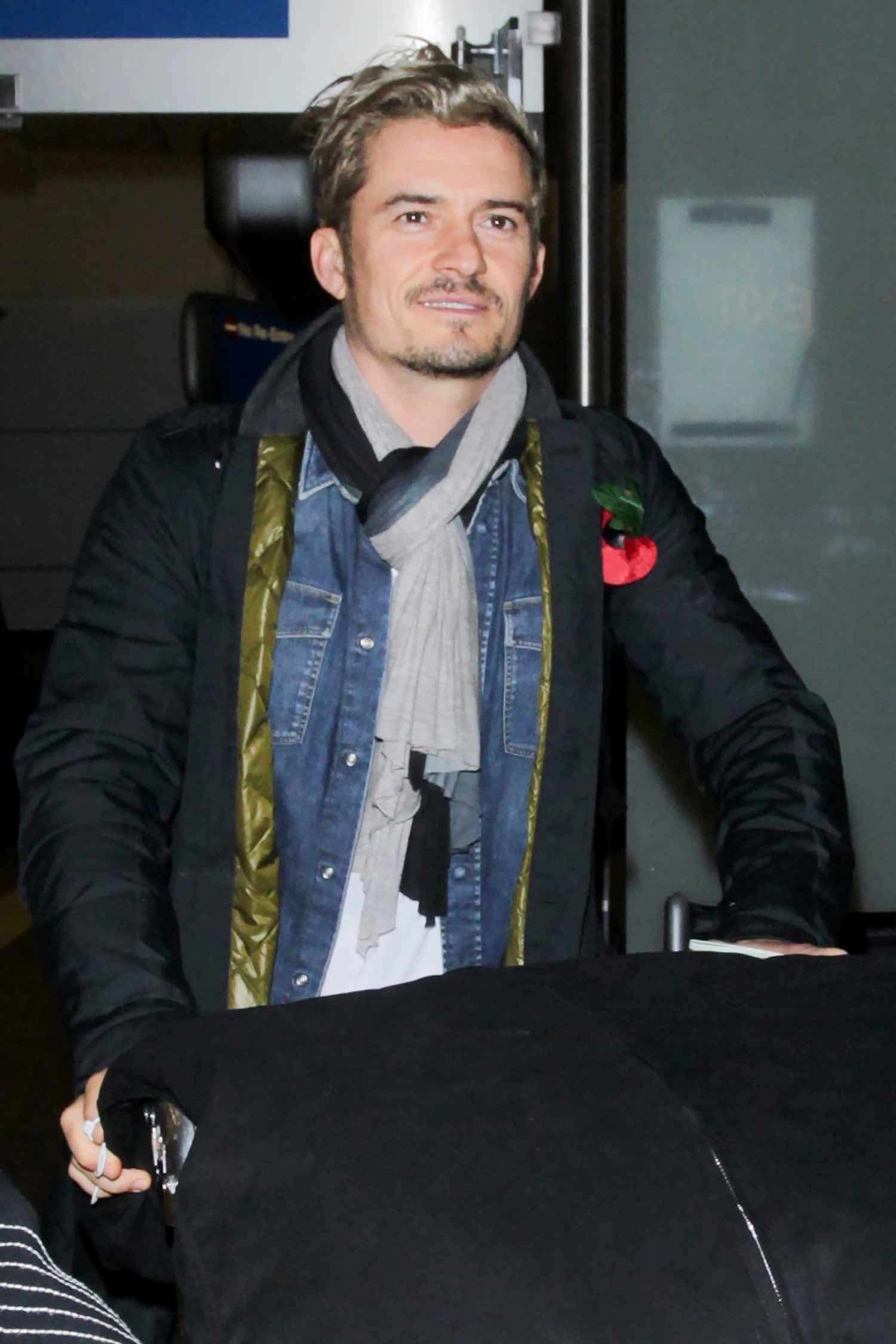 orlando-bloom-denim-shirts-2