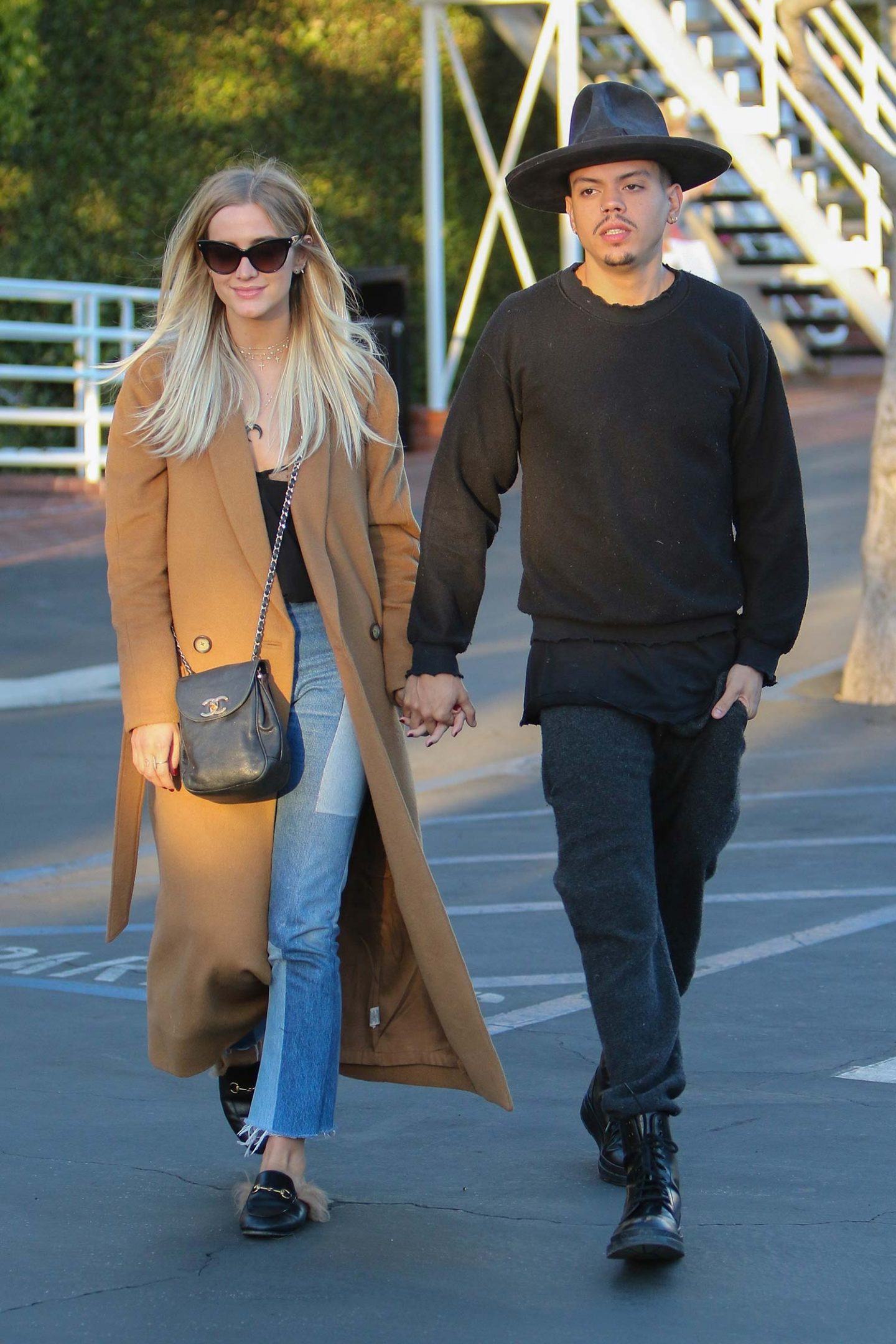 Ashlee Simpson Wears Re Done Levis Denim Patch Jeans The Jeans Blog