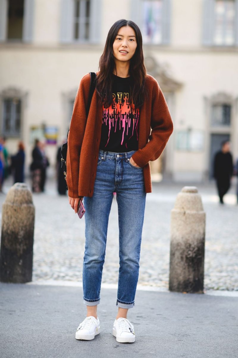 Denim Street Style From Milan Fashion Week SS18 – THE JEANS BLOG