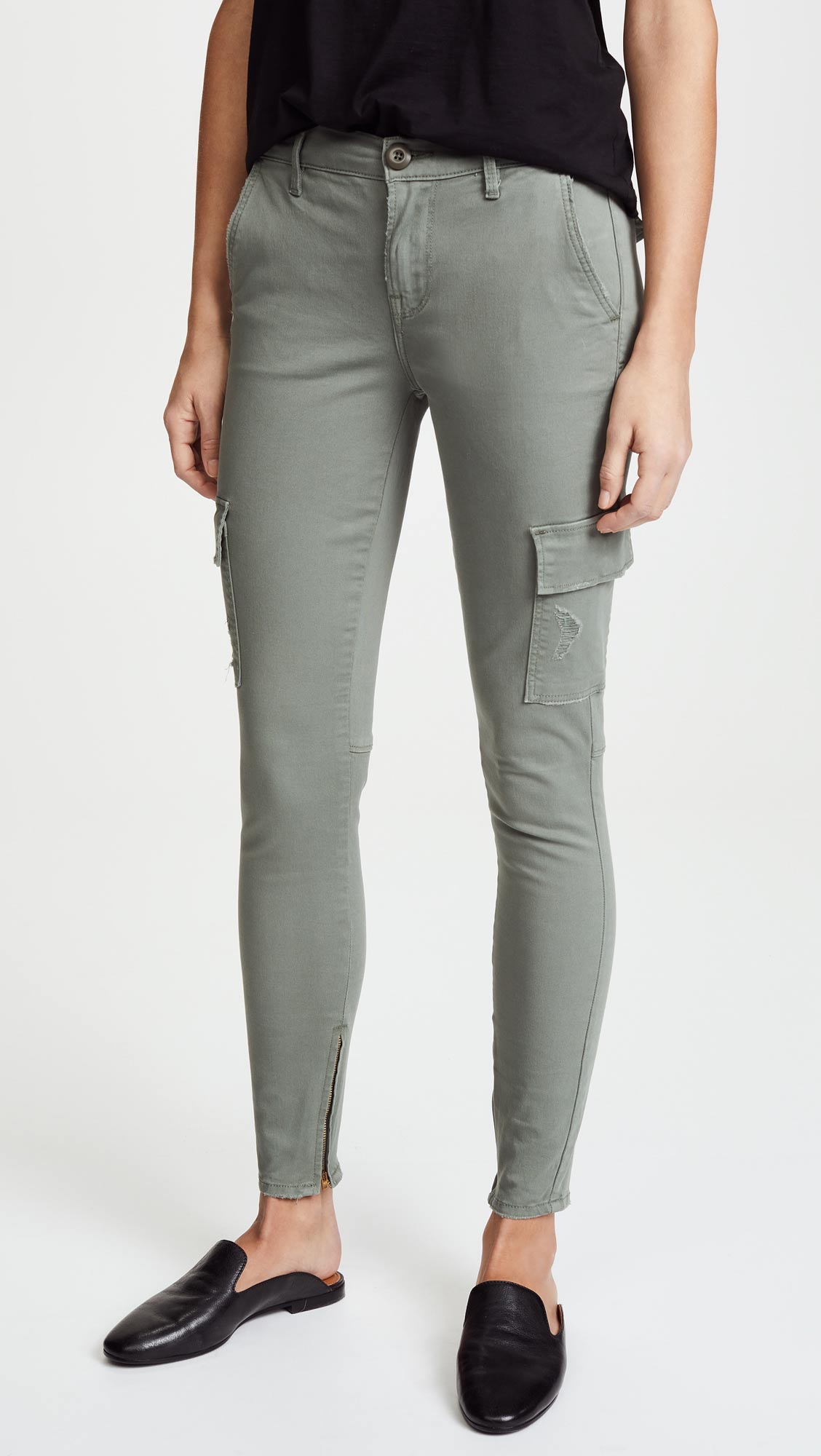 Are Skinny Cargo Pants Making A Comeback? - THE JEANS BLOG