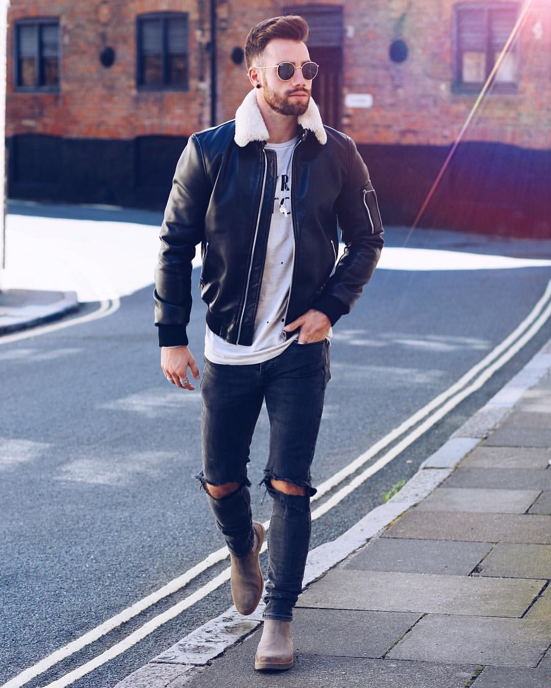 Stylish skinny store jeans for guys