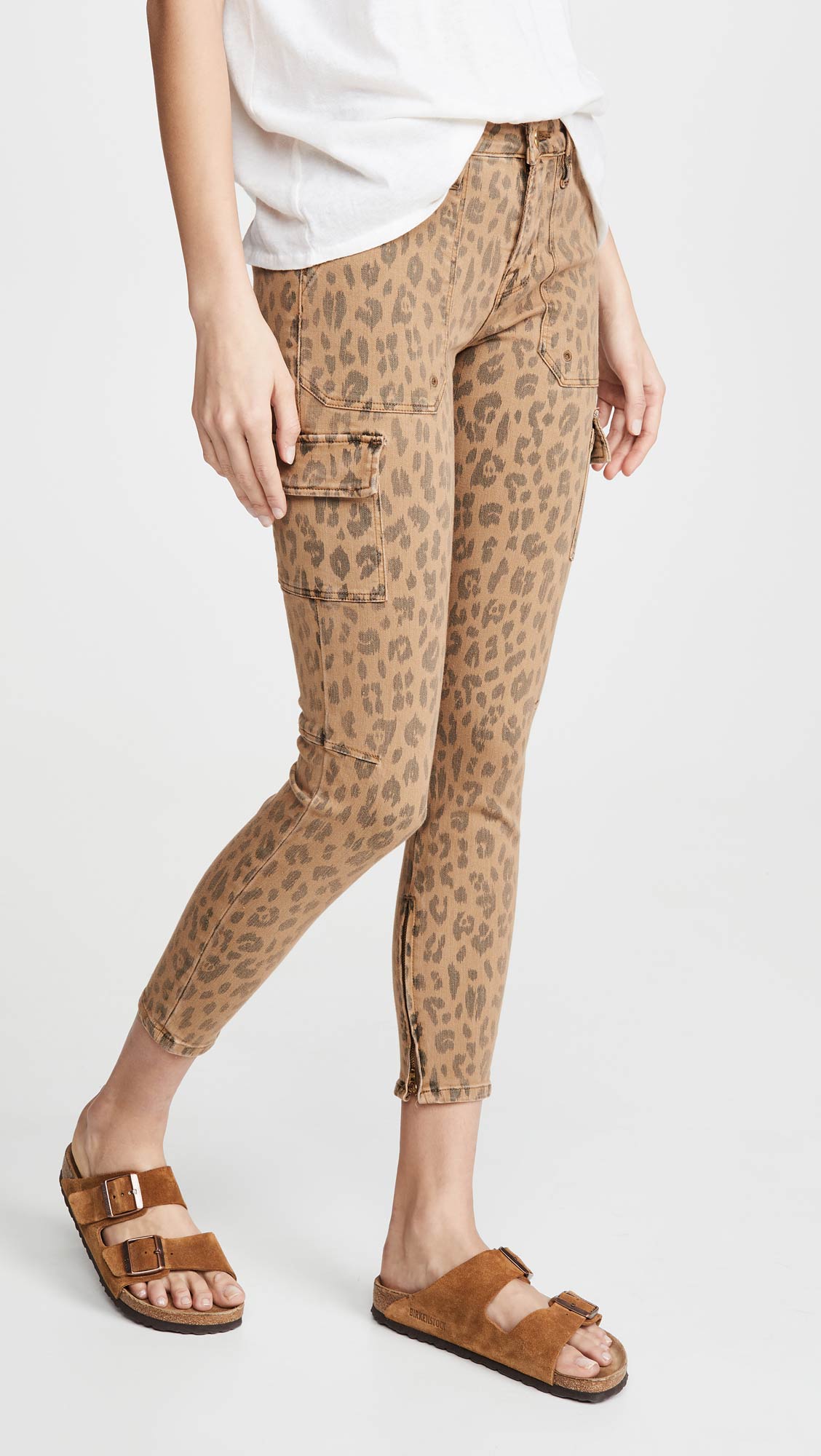 FRAME Spring Cheetah Cargo Skinny Jeans