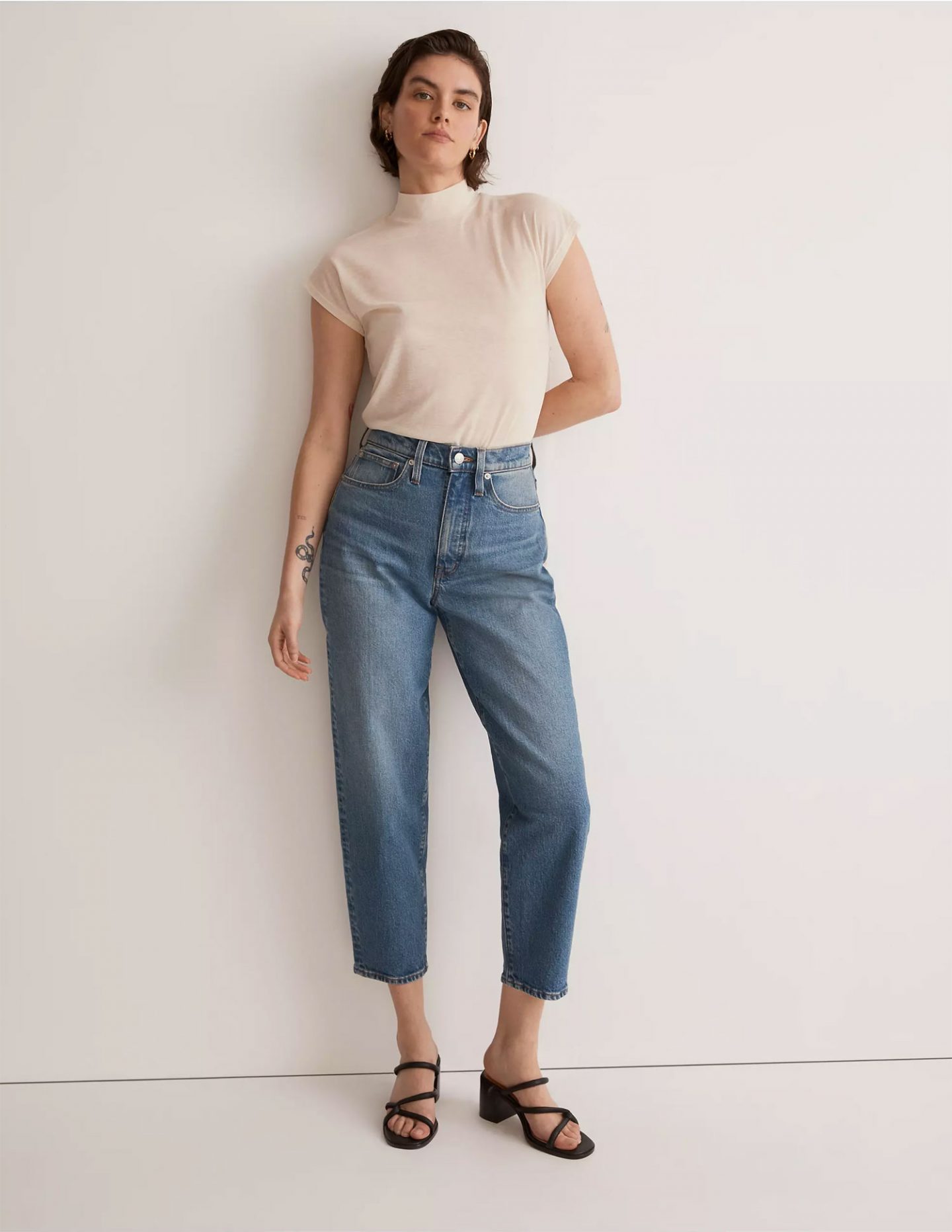 Horseshoe, Gaucho & Balloon Jeans Trend - THE JEANS BLOG