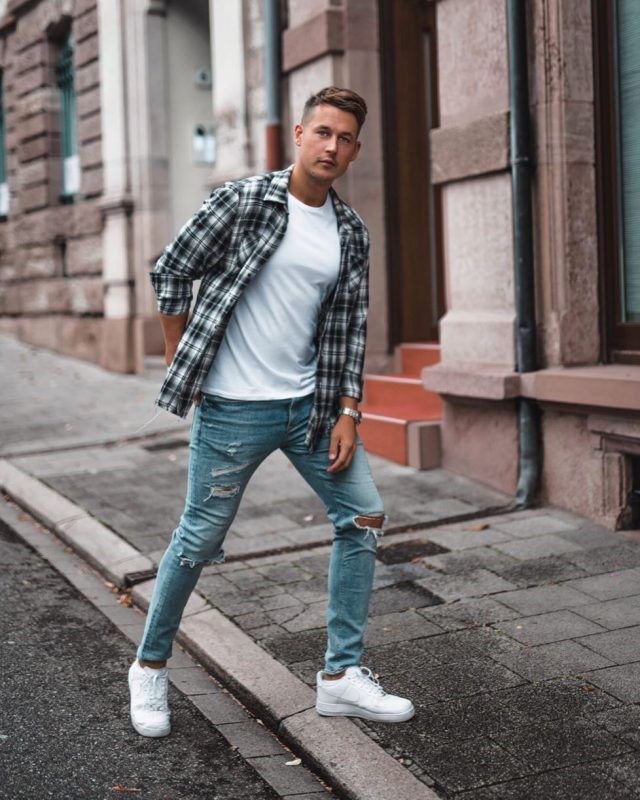 How To Look Cool Wearing Denim At College - THE JEANS BLOG